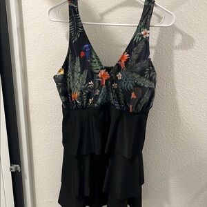 Tropical Black Women's Plus Size Swim Top